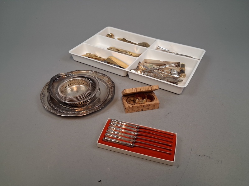 Diverse Bestick m.m. Bl.a Nysilver.