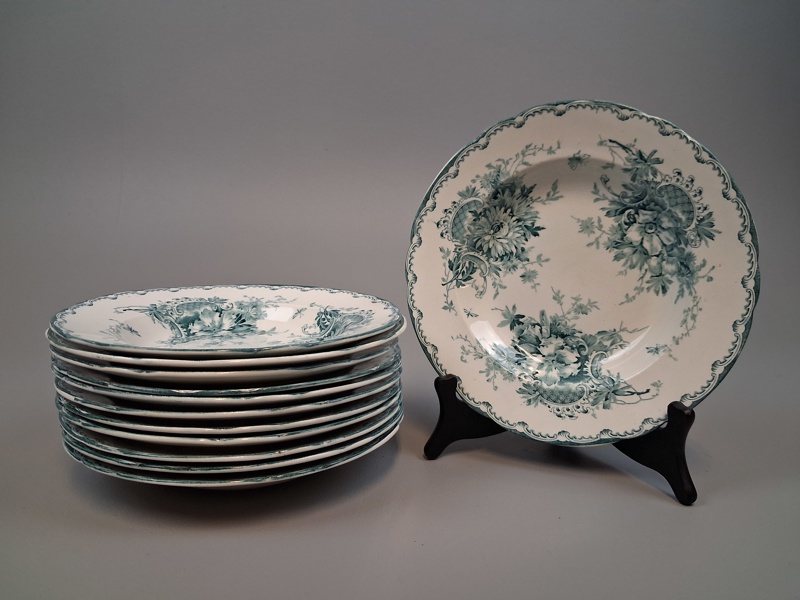12 Djupa tallrikar, Anna, Göteborgs Porslinsfabriken/Rörstrand.