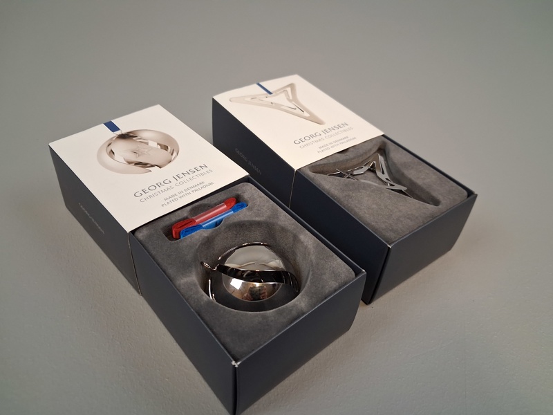 GEORGE JENSEN, 2 Julgranshänge, Palladium pläterade, originalaskar.