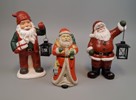 3 Tomtar, 2 med Ljuslyktor & en med värmeljushållare.