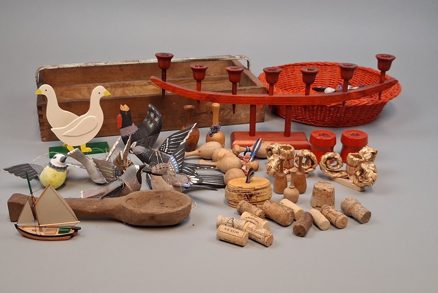 Diverse. Bl.a Allmoge.