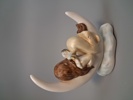 GOEBEL. Figurin, "Ängel på måne".