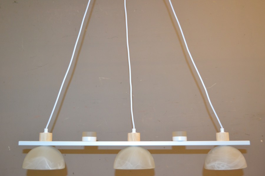 Taklampa. Cottex, 3 ljuskällor & ljuslyktor för värmeljus.