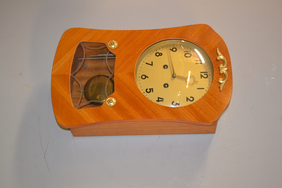 Väggur. Westerstrands.