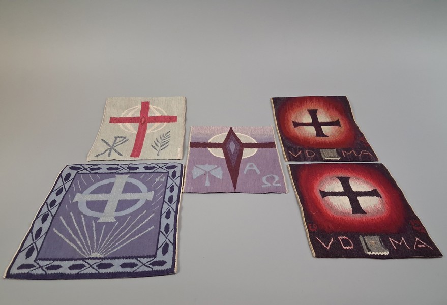 5 Bonader. Flamskvävd, flamskvävnad.