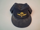 Diverse mössor. baskers. En från Flygvapnets.