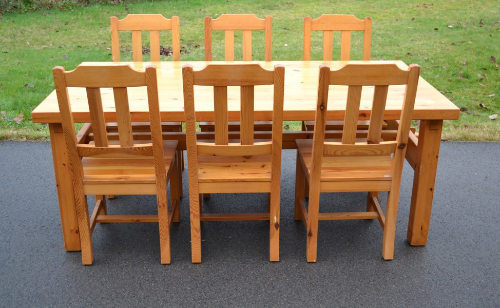 Regält matbord med 1 iläggsskiva & 6stolar. Furu. 1900/2000-talet.