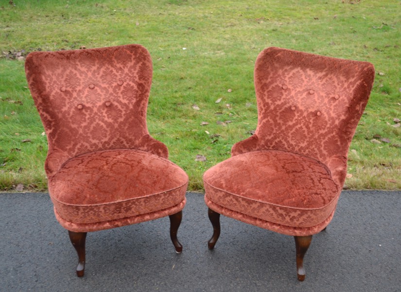 2 Emma-fåtöljer. 1900-talet.