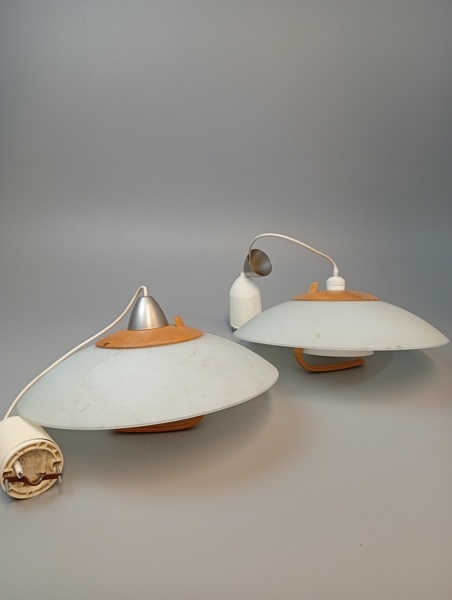 2 Taklampor. trä & glas. Belid.