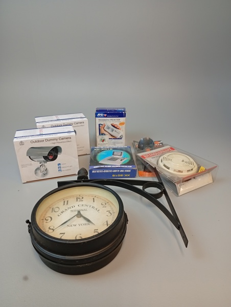 Diverse Bl.a Out door Dummy Camera.