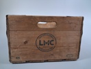Trälåda. LMC Mjölkcentral Göteborg.