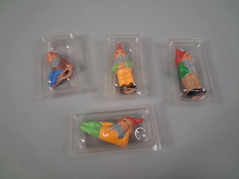 Heissner Tomtar. 4st, miniatyrer, originalförpackningar.