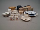 Diverse porslin & keramik. Bla Rörstrand, Höganäs, Bing & Gröndal m.m.