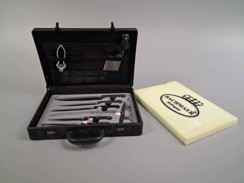 Knivset Bachmayr Solingen.