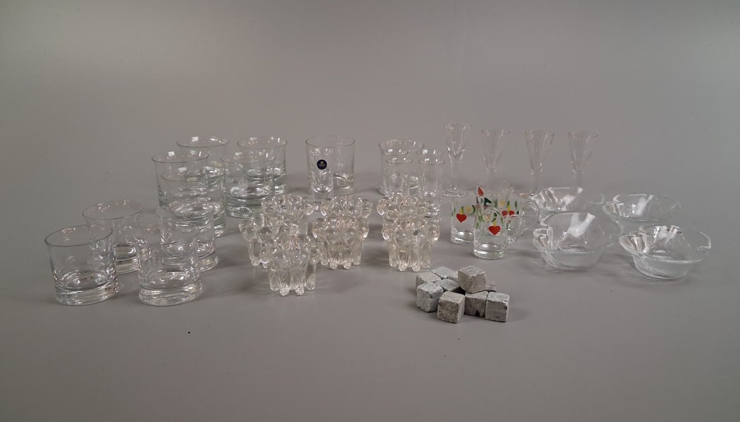 Diverse glas. Bl.a Kosta, Royal Copenhagen m.m.