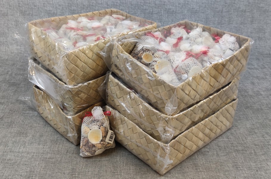 72 förpackningar snäckor.