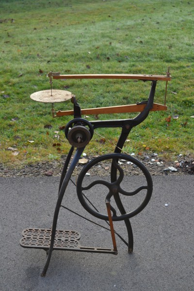 Antik figursåg / lövsåg. The Star, 1800/1900-talet.