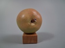 KJELL MALMBERG, Skulptur, stengods, "Äppel" signerad Malmberg.