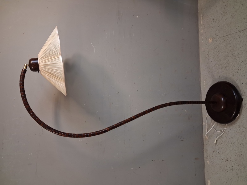 Golvlampa. Markslöjd.