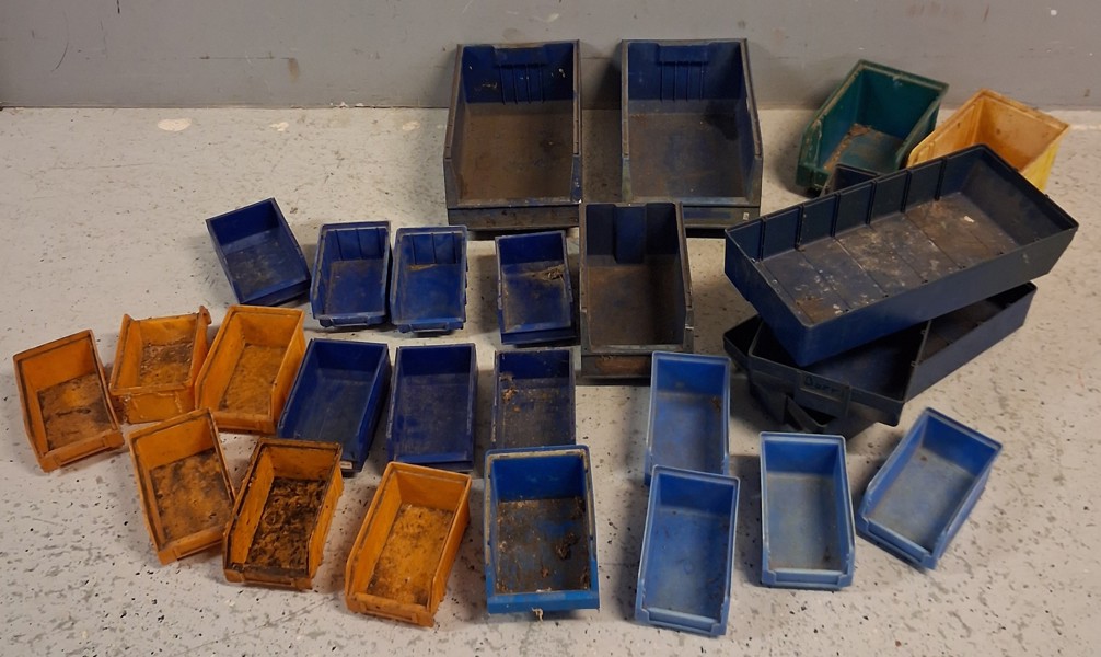 Sorterings backar, 26 delar.