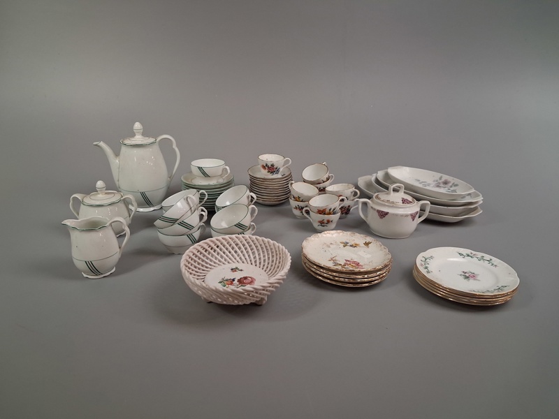 Diverse porslin.