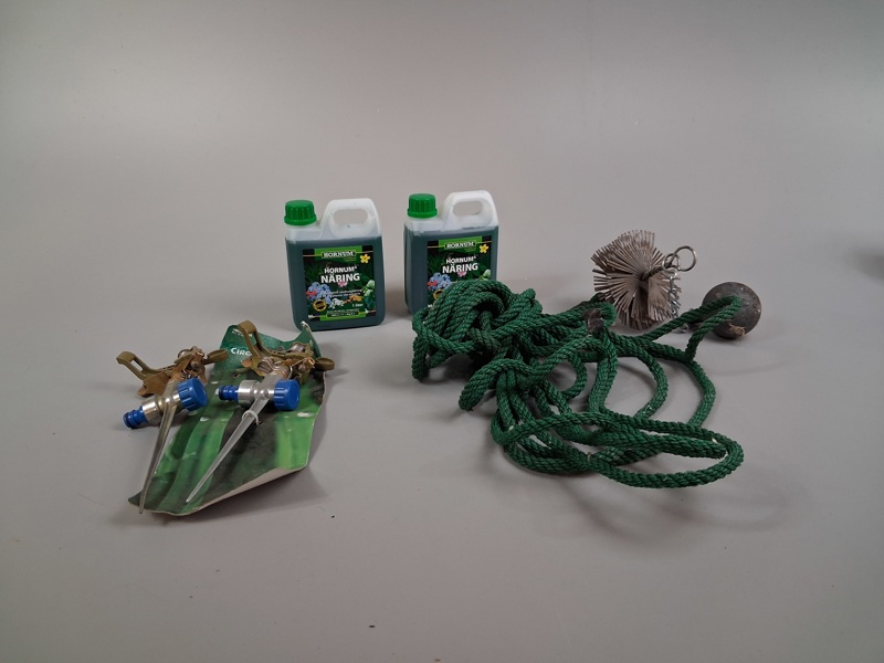 Sotarredskap. Vattenspridare m.m.