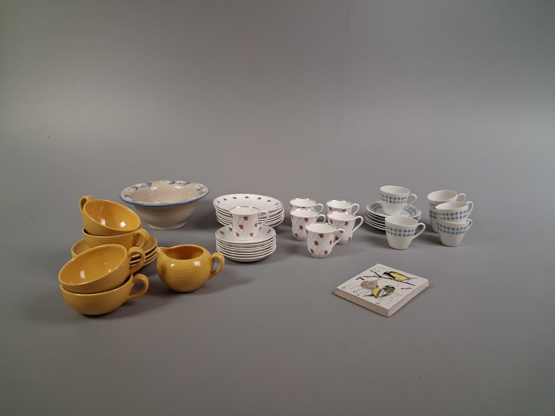 Diverse porslin & keramik. Bl.a Gustavsberg, JIE, Gabriel m.m.