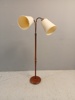 Golv lampa. Trä & Mässing, 1950-talet.