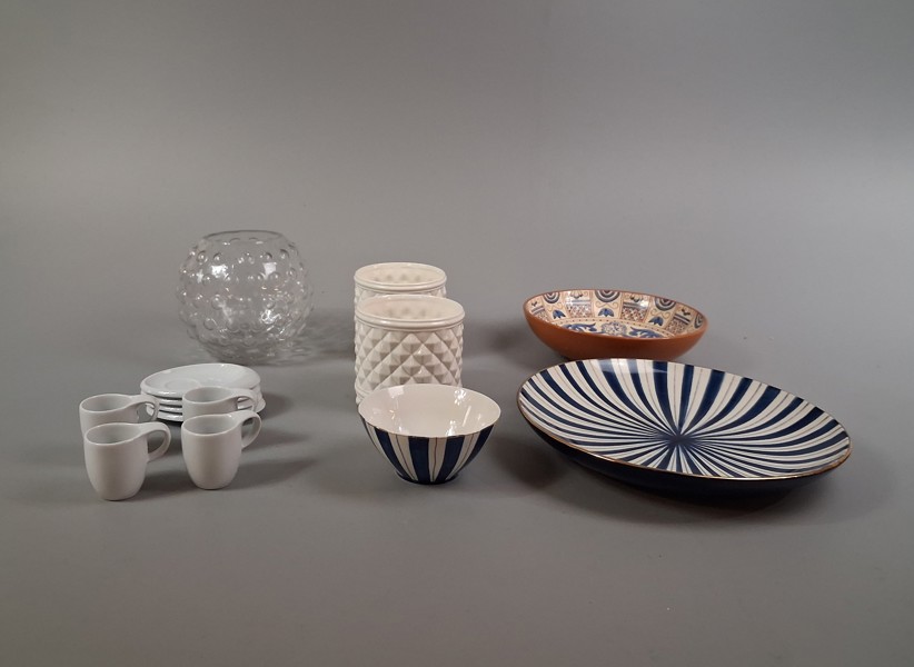 Diverse porslin, keramik & glas. Bl.a Törngren, Kahla m.m.