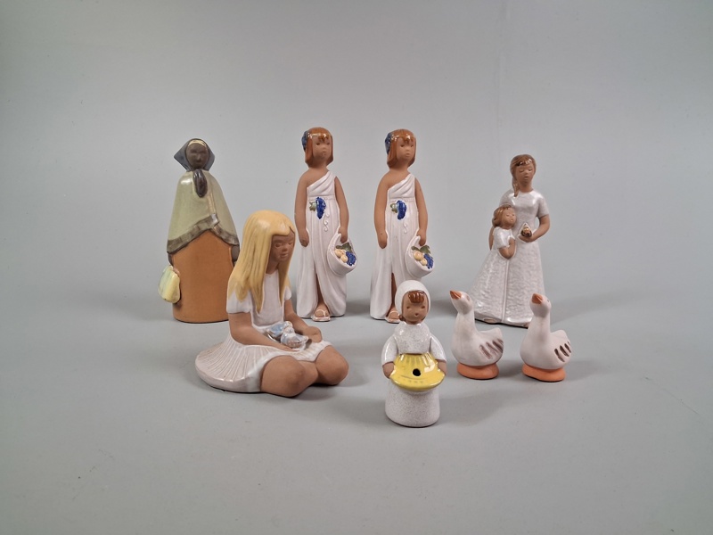 JIE Keramik. Diverse figuriner.