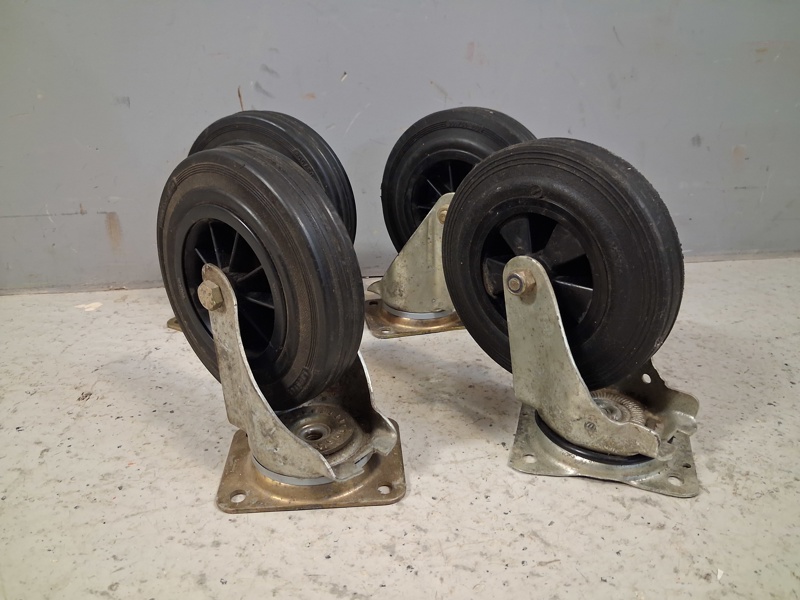 4 Länkhjul/Industrihjul.