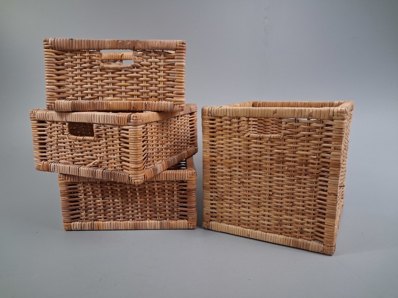 4 Förvarnigskorgar.