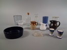 Diverse glas & keramik. Bl.a Iittala, Höganäs, Strömbergshyttan, Lena A Linderholm.