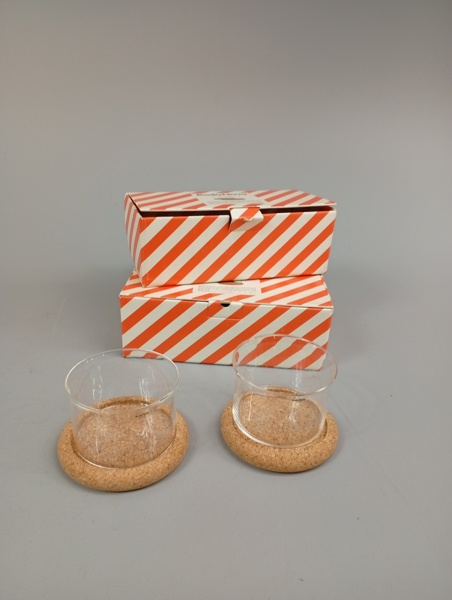 SIGNE PERSSON-MELIN. 6 Portionsformar. Eldfast glas med korkunderlägg. Boda Nova. 