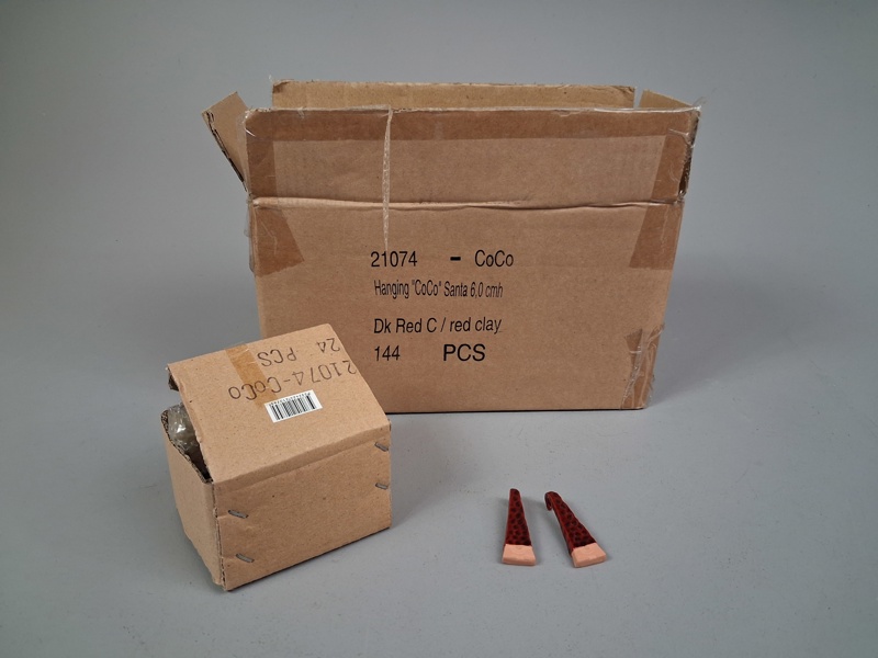 144 Hängtomtar. "CoCo", Oanvända.