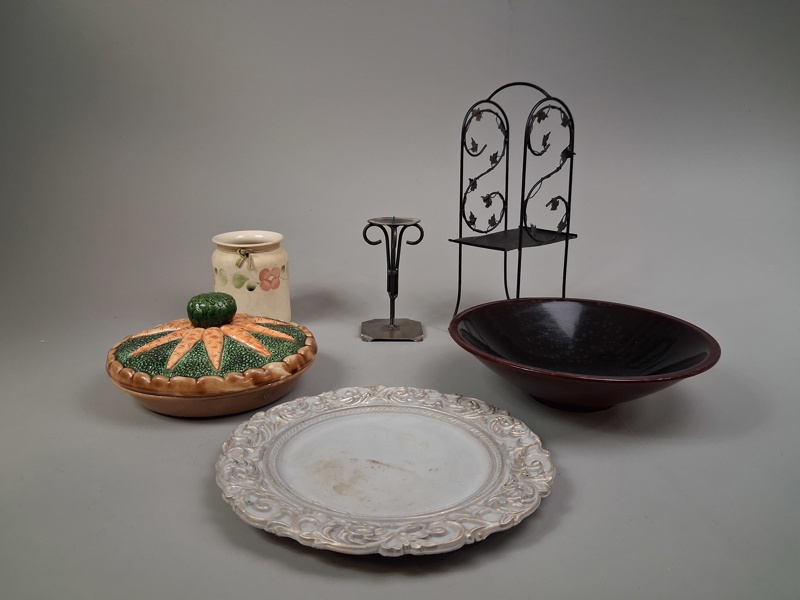 Diverse. Bl.a Pajform, Vinställ m.m.