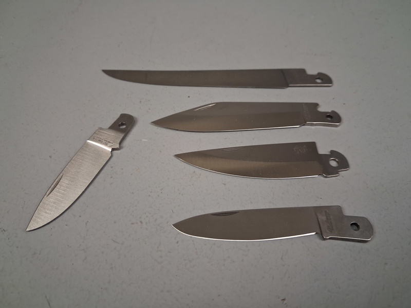 5 Nya knivblad. "EKA", Sweden.