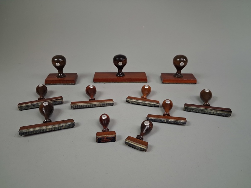 Diverse stämplar. Trobenbach Göteborg.