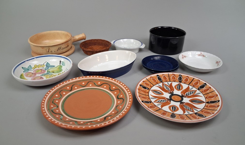 Diverse keramik & porslin. Bl.a Kvidinge, Lagaholm m.m.