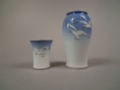 2 Vaser. Bing & Gröndal. "Blå måsen".