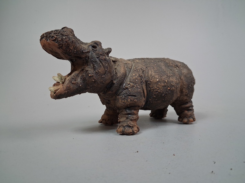 Figurin. "Flodhäst", Lergods, Tilgmans.