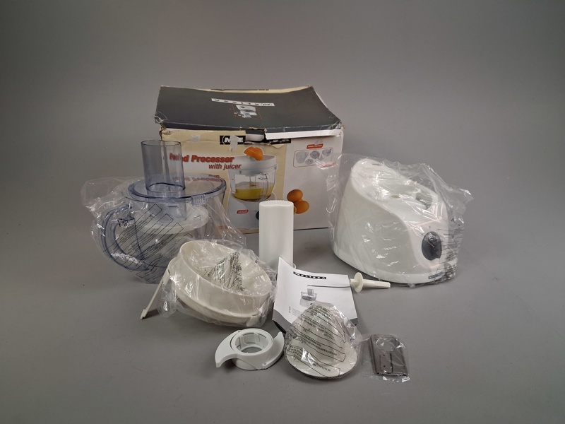 Melissa. Food Processor With Juicer.