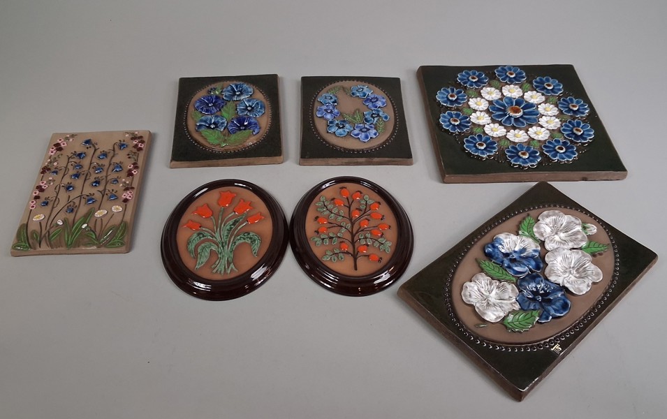 Keramiktavlor. JIE & Gabriel.