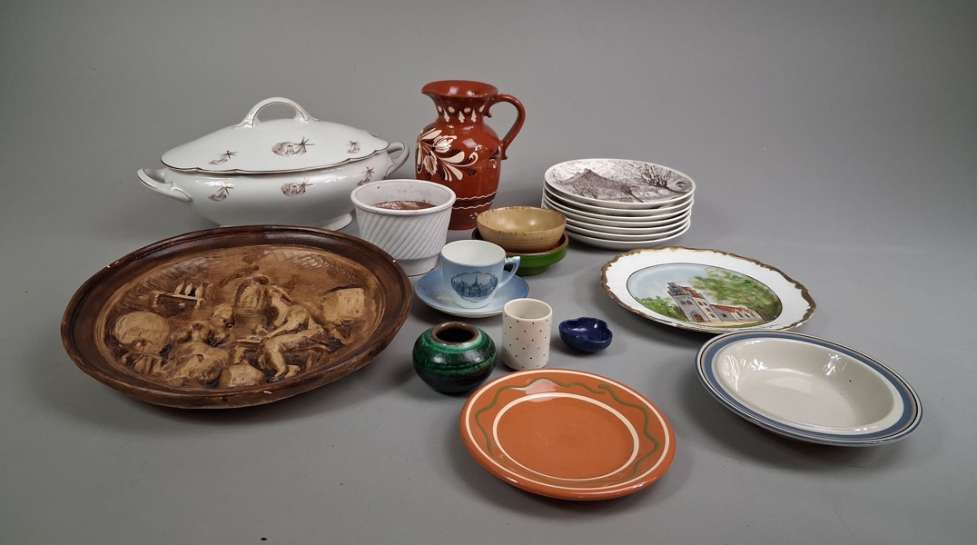 Diverse porslin & keramik, Bl.a Gustavsberg, Hackefors, Bing & Gröndal m.m.