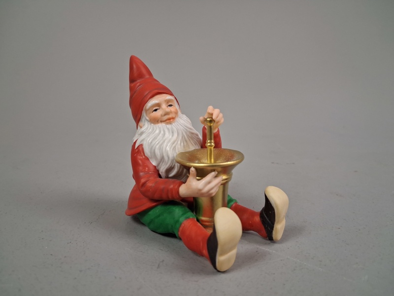 LARS CARLSSON, "Tomte med mortel", Fyrklövern.