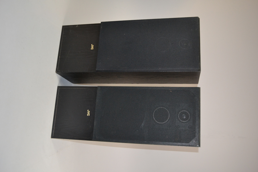 Högtalare. Ett par, JVC SP-X770BKE.