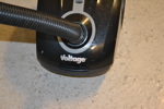 Mindre dammsugare. Voltage.