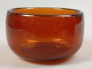 ERIK HÖGLUND. Bärnstensfärgad pokal & skål, Boda, signerade.