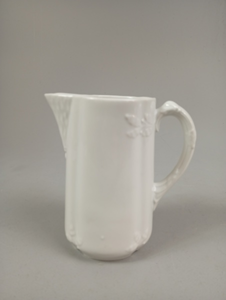 Kanna. Jugend, okänt fabrikat.