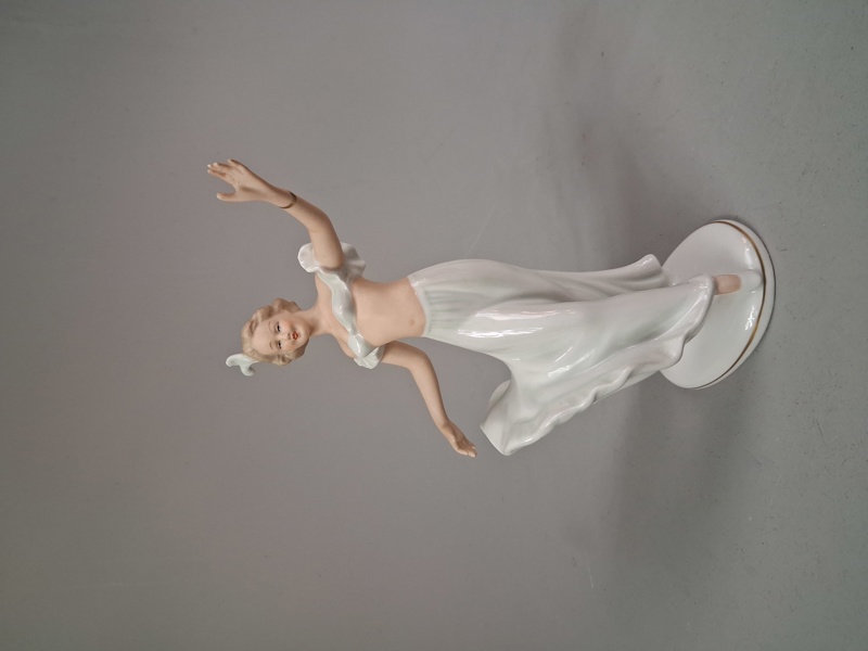 FIGURIN. Porslin, Wallendorf.